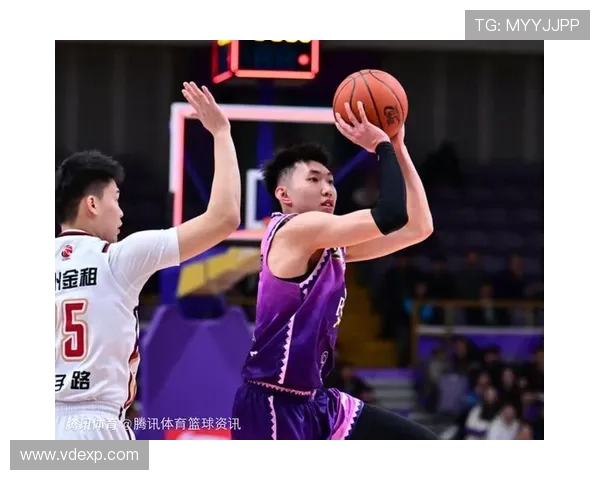 中国男篮首节落后日本10分 廖三宁得4分